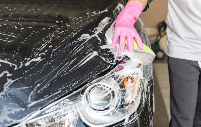 Aktywna piana do mycia samochodu